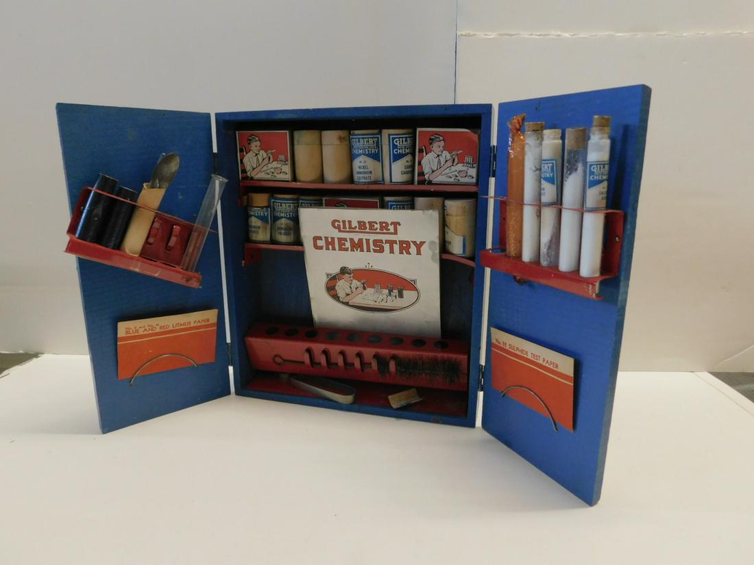 Gilbert Chemistry Outfit (1 of 4)