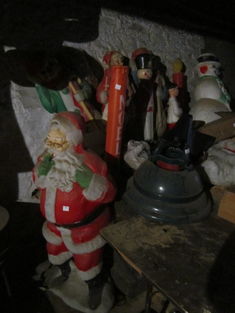 Lot Christmas Display Pieces & Other: Lot Christmas Display Pieces & Other including; plastic standing figures, Snowman, Santa, Choir, plus Christmas tree stands, garland, etc. Condition; good, used, may need cleaning
