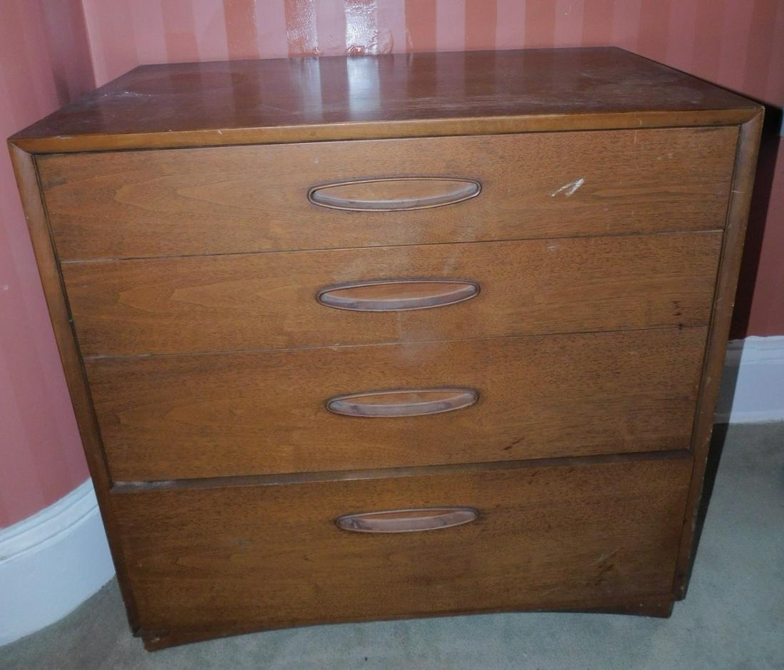 MCM Dresser: Mid Century Modern Dresser by Henredon, teak wood, four drawers, 19" x 32" x 32". Condition; good, minor wear