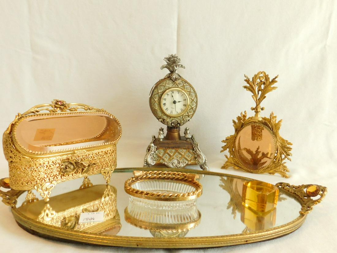 5 Piece Dresser Set (1 of 1)