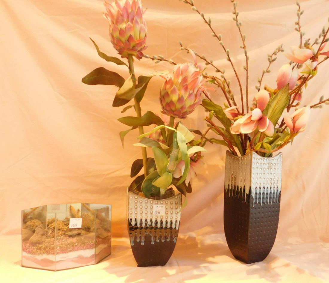 Artificial Potted Plants, etc (1 of 3)