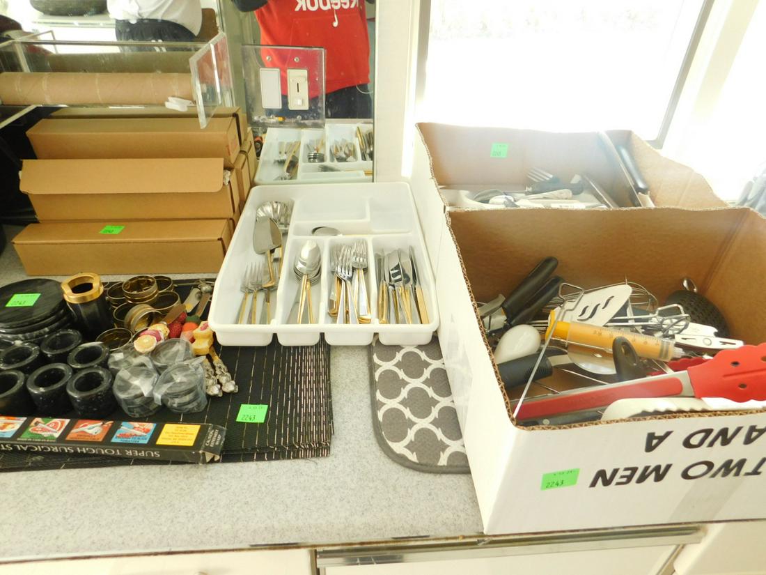 Lot of Kitchen Flatware & Other (1 of 5)