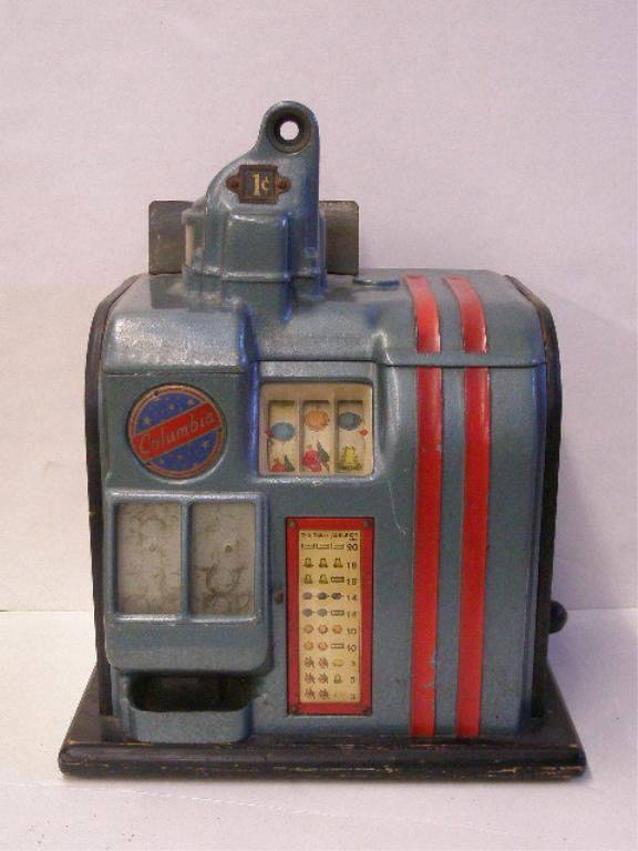 1930's Columbia Bell Slot Machine: 1930's Groetchen Columbia Bell 1 cent slot machine. Buyers in the following states may not participate in antique slot machine sales due to laws prohibiting slot machine ownership in their state: Alab
