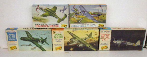 Lindberg Products Fighting War Plane Model Kits: 1960's Lindberg Products 1/72 scale fighting war plane model kits, Heinkel HE 100, Heinkel HE 162, Messerschmitt ME-40 WWII German fighter, Dornier Do-335 Twin Engine WWII German Airplane & Arado AR-2