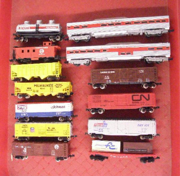 Assorted N Gauge Trains: Thirteen assorted West German, Yugoslavian & Italian N gauge trains. CONDITION: Very good w/minor wear.