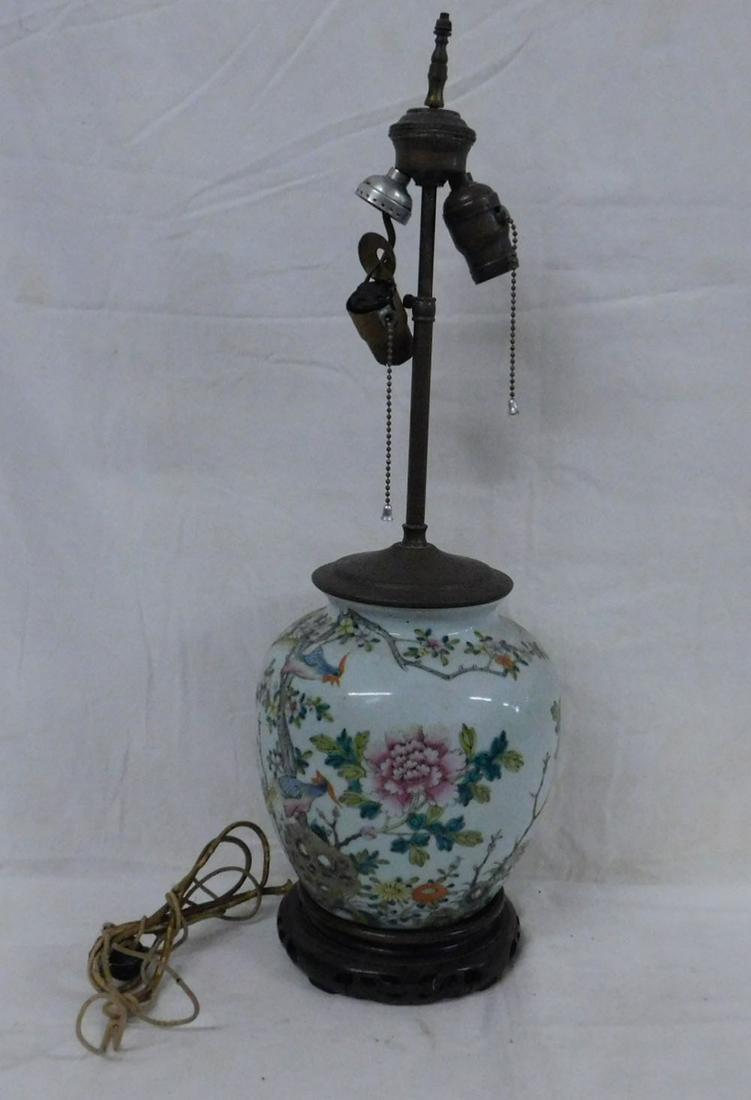 Chinese Export Vase/Lamp (1 of 6)