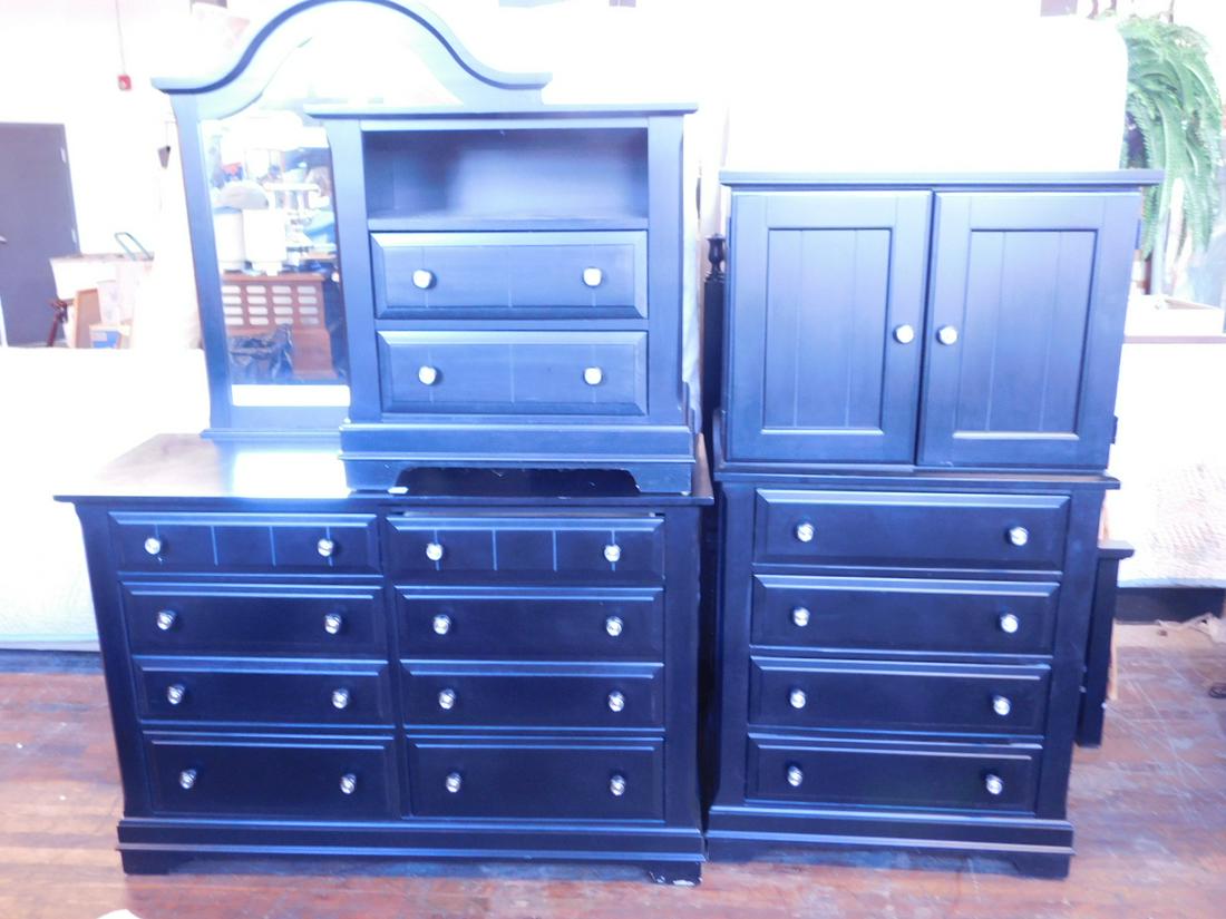 Contemporary 6 Pc Bedroom Set (1 of 6)