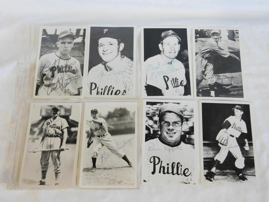 8 Signed Phillies Photo Postcards (1 of 5)