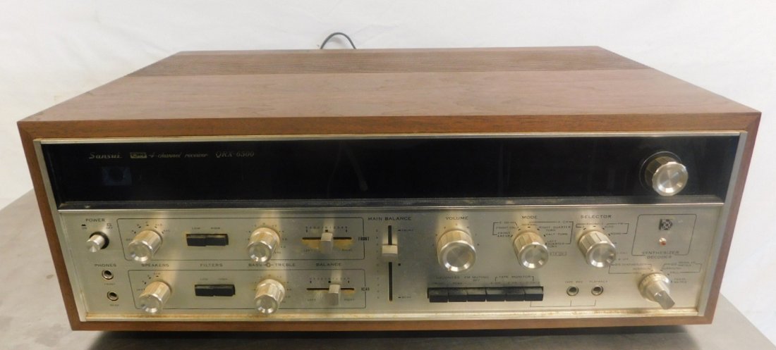 Vintage Sansui QS 4-Channel receiver in a hea (1 of 8)