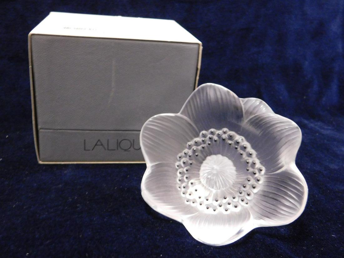 Lalique Anemone Flower (1 of 6)