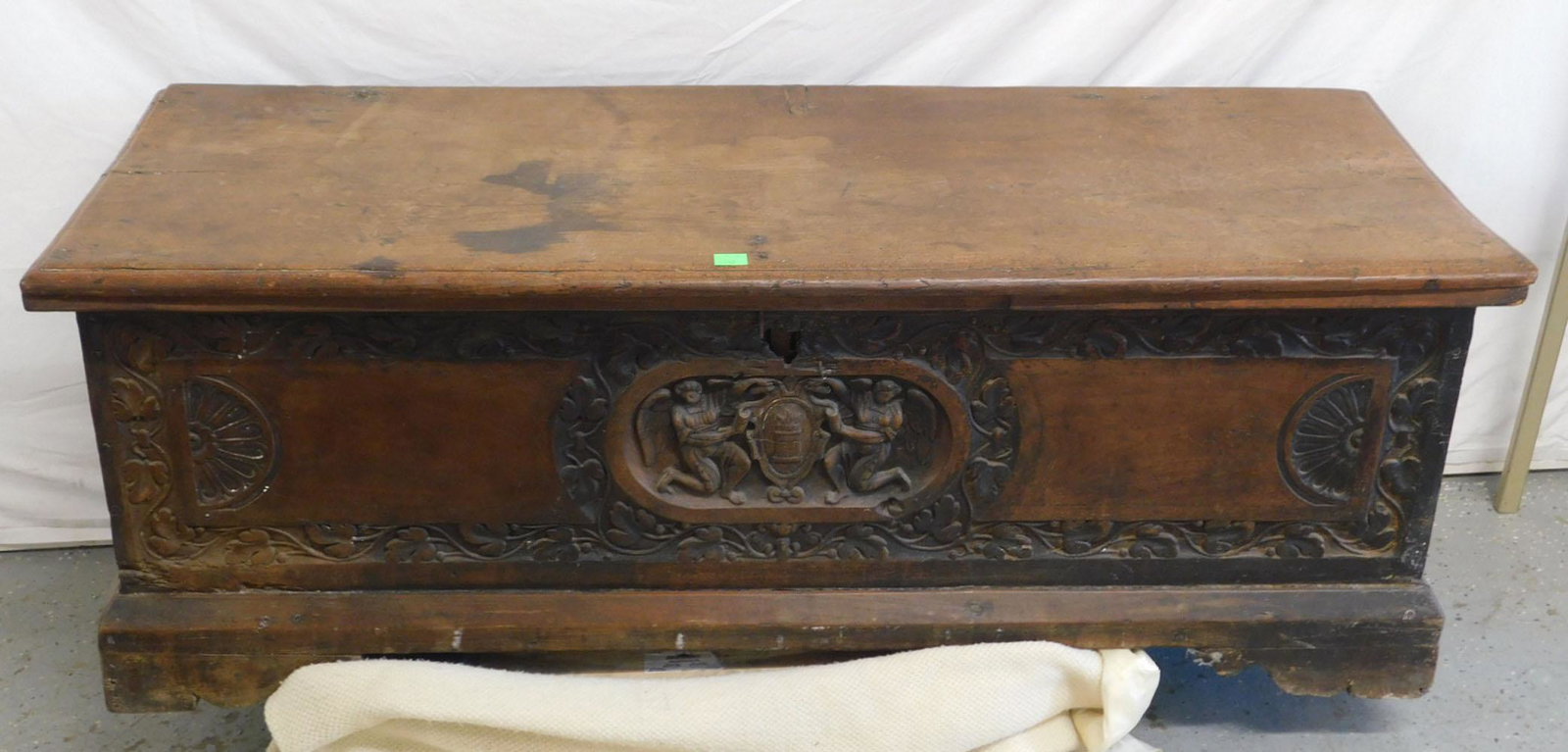 17th C Renaissance Blanket Chest (1 of 10)