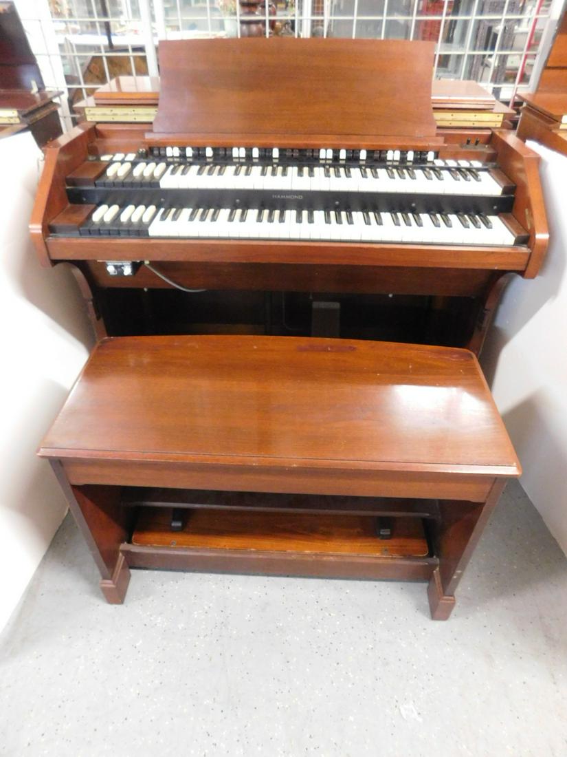 Hammond C-3 Organ Console, Speaker & Bench (1 of 6)