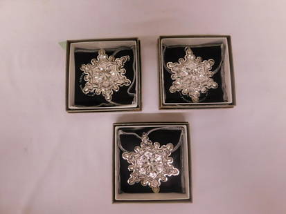 (24) Gorham Sterling Christmas Ornaments: (24) Gorham Sterling Christmas Ornaments includes: (24) 1971 sterling silver Christmas ornaments, approx .65 ozts each, estimate 15.6 ozts TW. CONDITION: Vintage new in box condition.