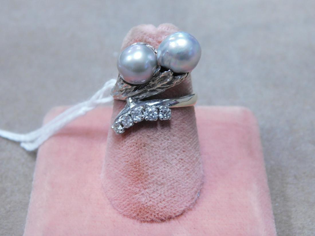 Gold Diamond & Pearl Lady's Ring (1 of 2)