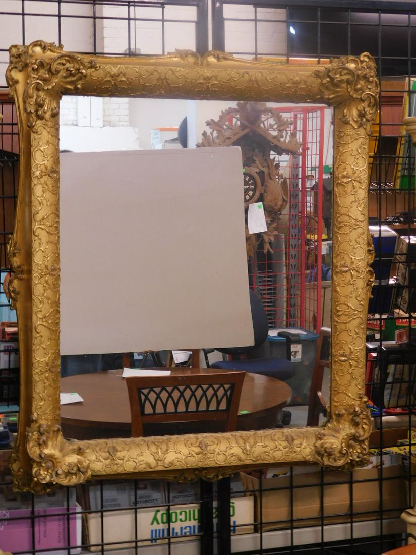 19th C. Gilt Wall Mirror (1 of 7)