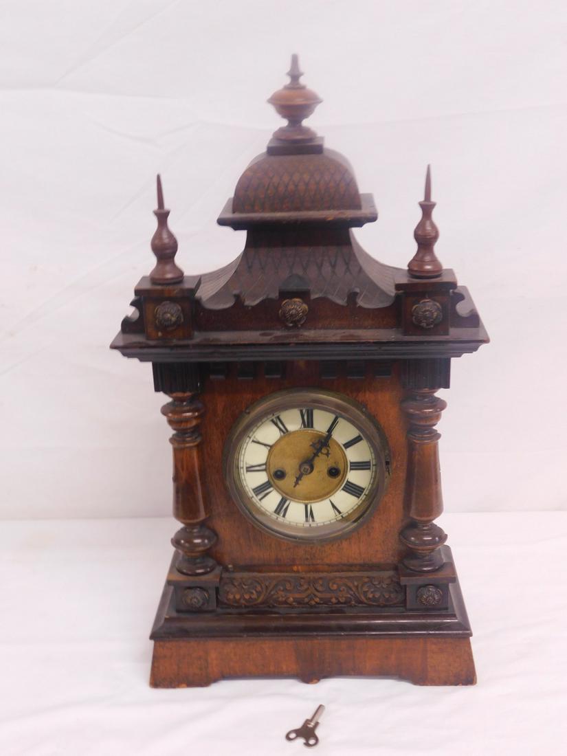 Antique Mantel Clock (1 of 9)