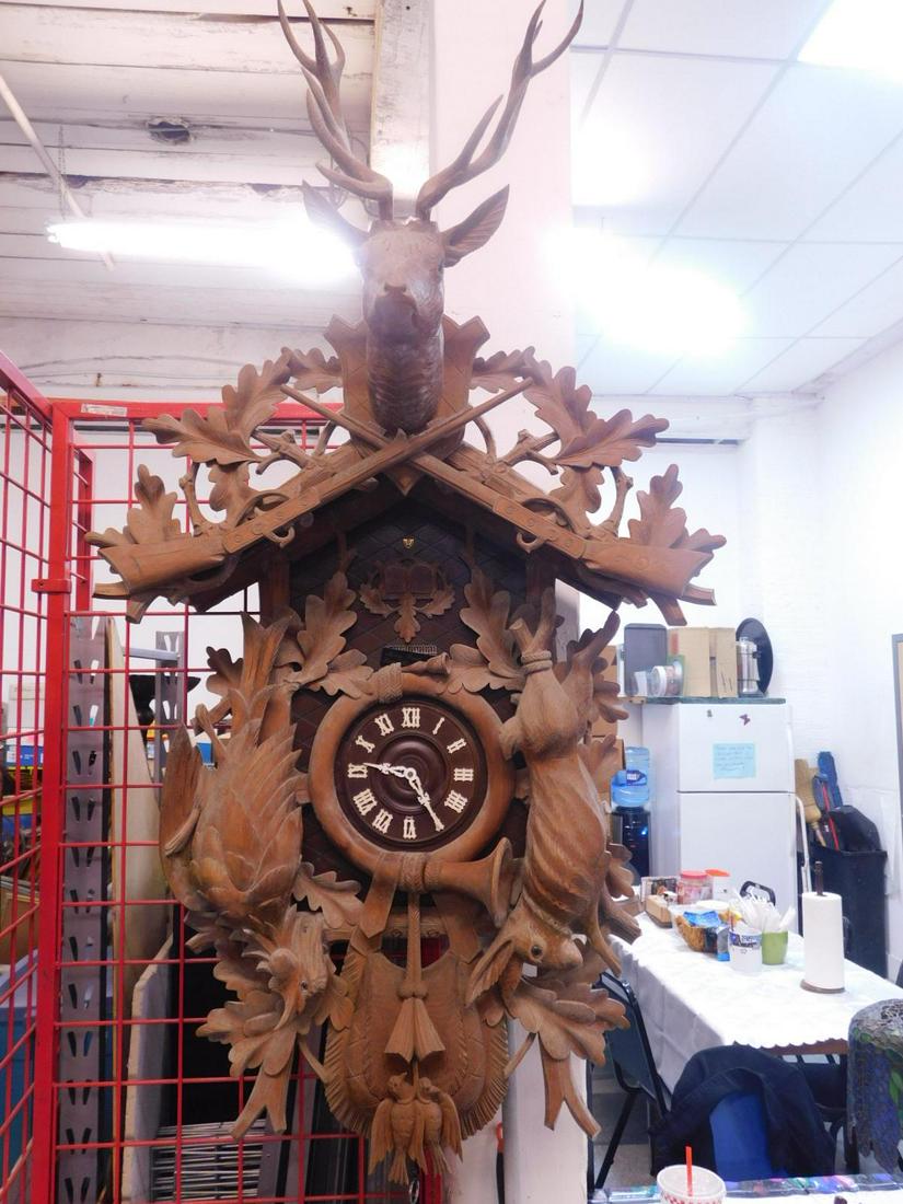 Black Forest Cuckoo Clock (1 of 12)