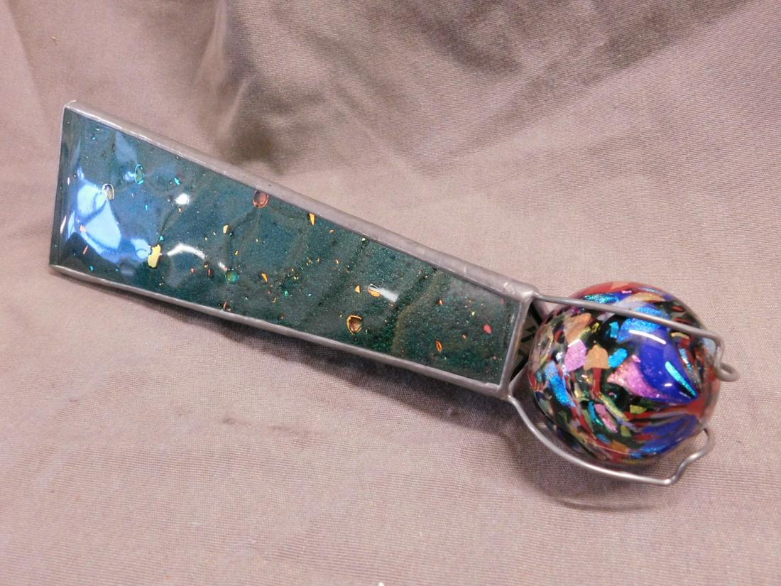 David Rosenthal Kaleidoscope: David Rosenthal Kaleidoscope "Jumbo Planet Tower", triangle form bubble iridescent glass with 2"d marble top, symmetrical three mirror, 11 1/2"l. [57] CONDITION: Very fine.