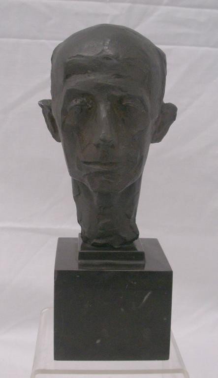 Franz Fischer Bronze Bust Head Sculpture: Franz Fischer (F.F.) signed bronze 6" bust head sculpture of an elderly man, possible self sculpture, mounted on marble column base, overall size is 8". Provenance: Descended through the family of the