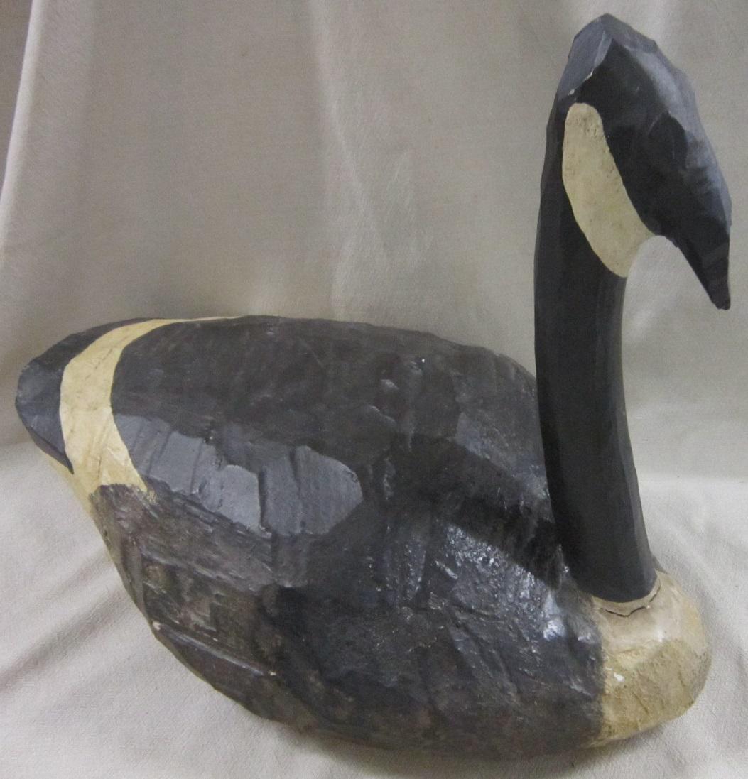 Canadian Goose Decoy (1 of 4)