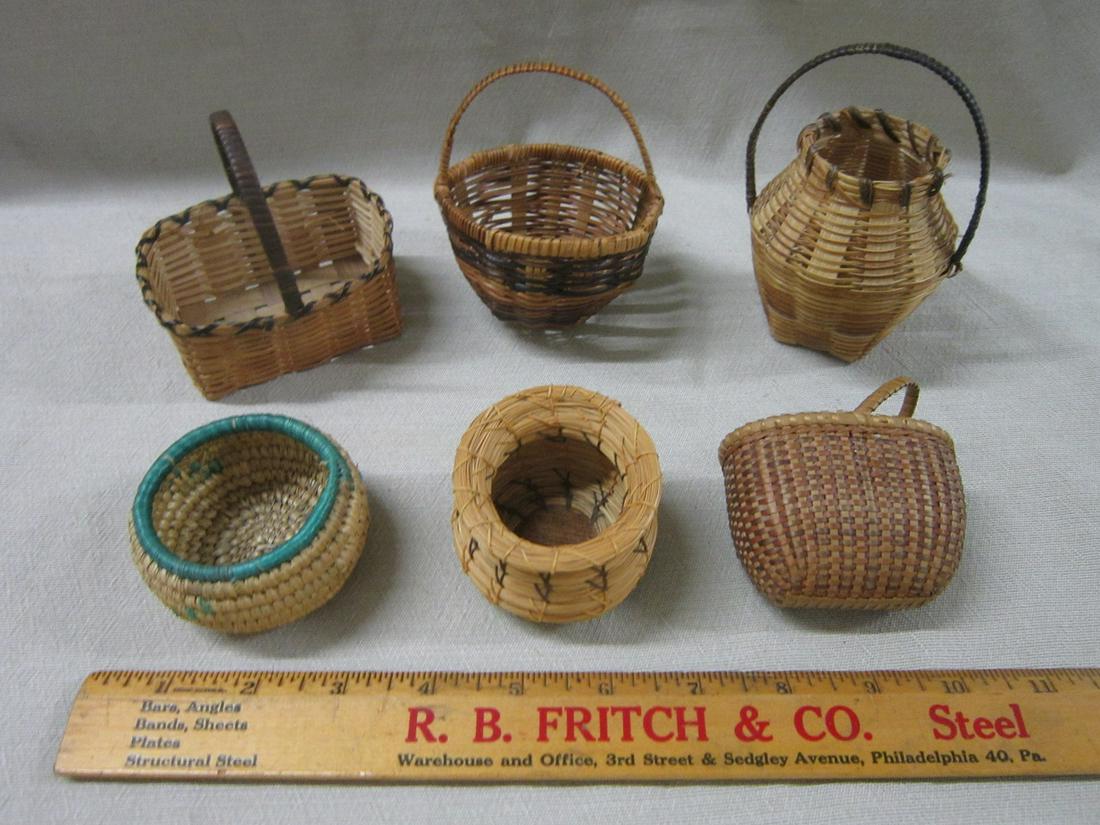 6 Miniature Baskets (1 of 7)