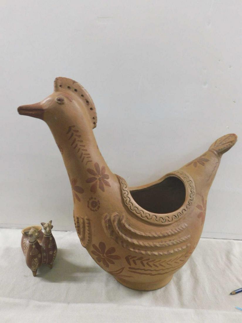 2 Pottery Figural Pieces (1 of 14)