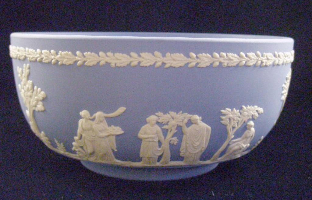 Wedgwood Jasperware Bowl: Wedgwood light blue Jasperware 7 3/4" x 3 3/4" bowl. Condition: Very good with no damage.