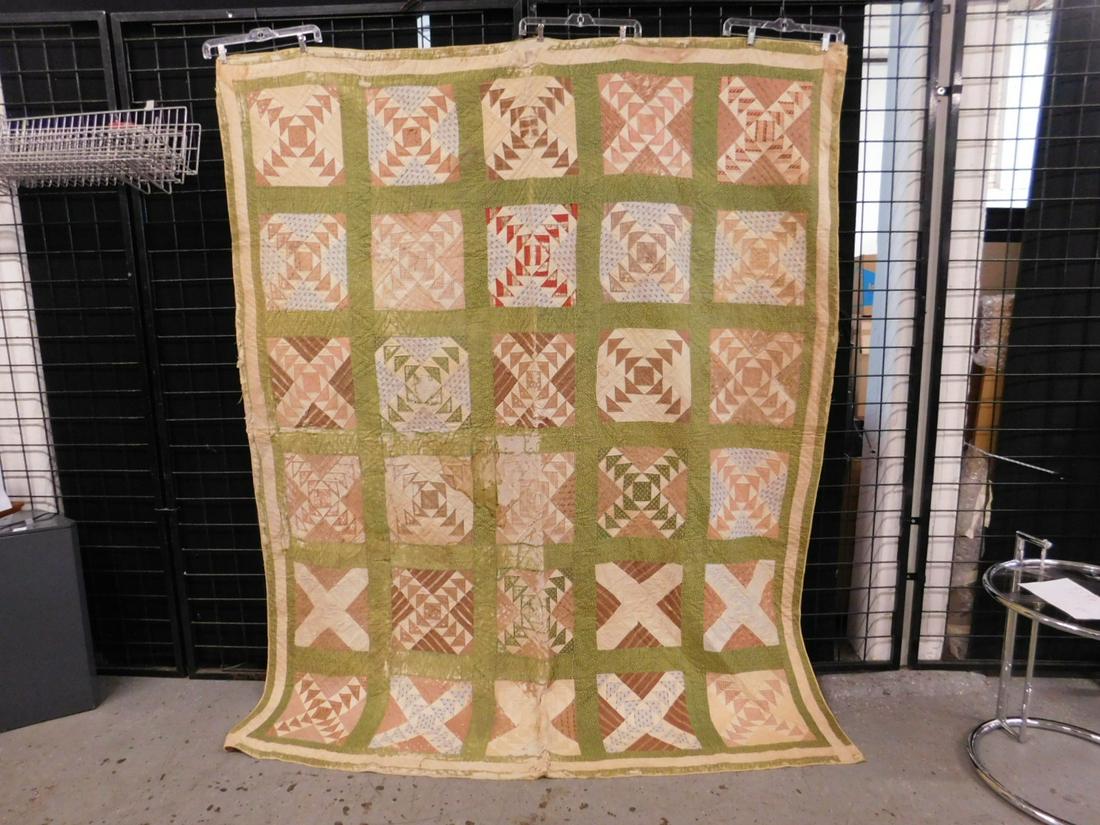 Flying Geese Quilt (1 of 12)