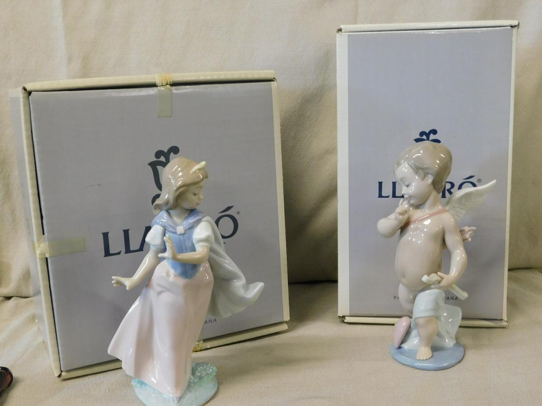 2 Lladro Figures (1 of 9)