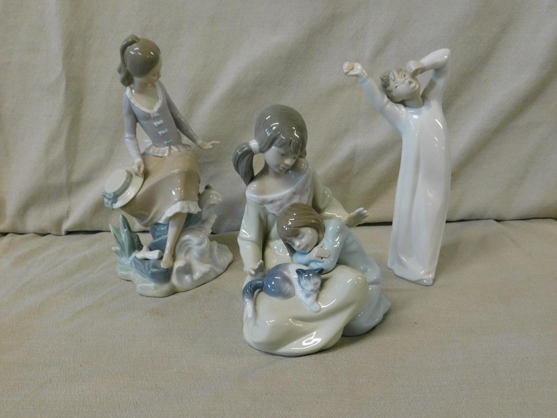 3 Lladro Figures (1 of 4)