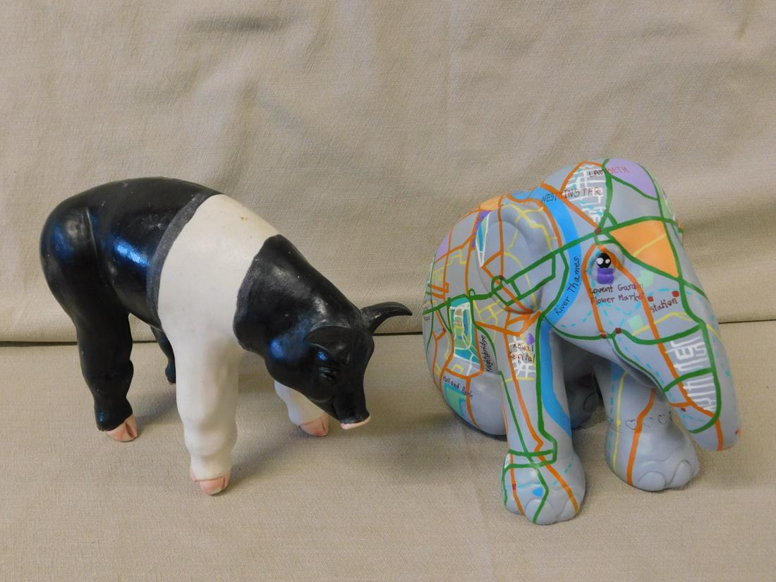 2 Animal Sculptures (1 of 5)