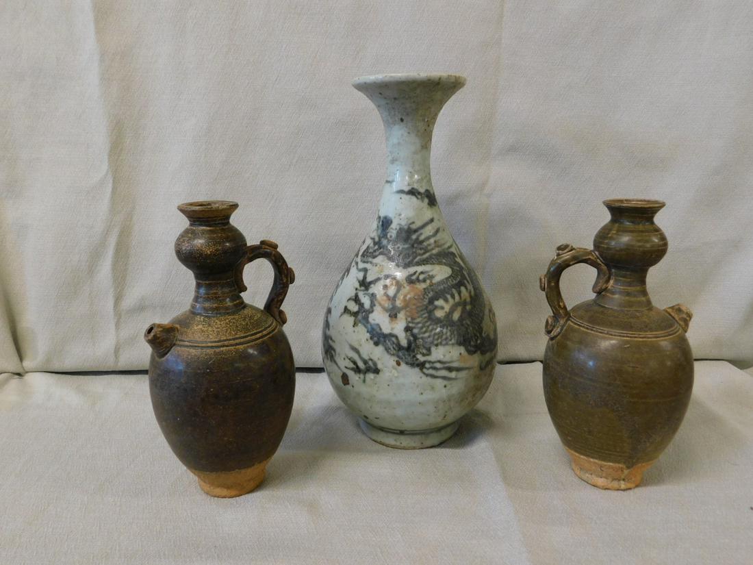 Chinese Ewers & Vase (1 of 6)