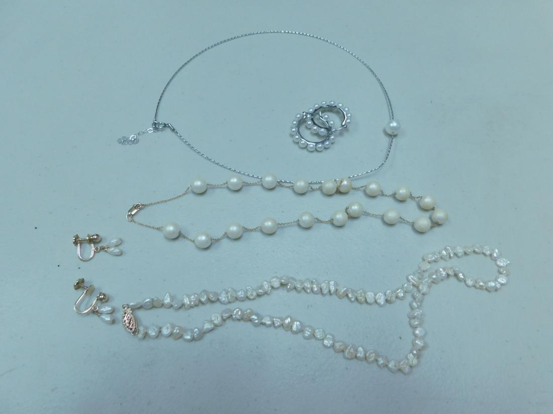 Group FW Pearls in 18k,14k & 925 (1 of 3)