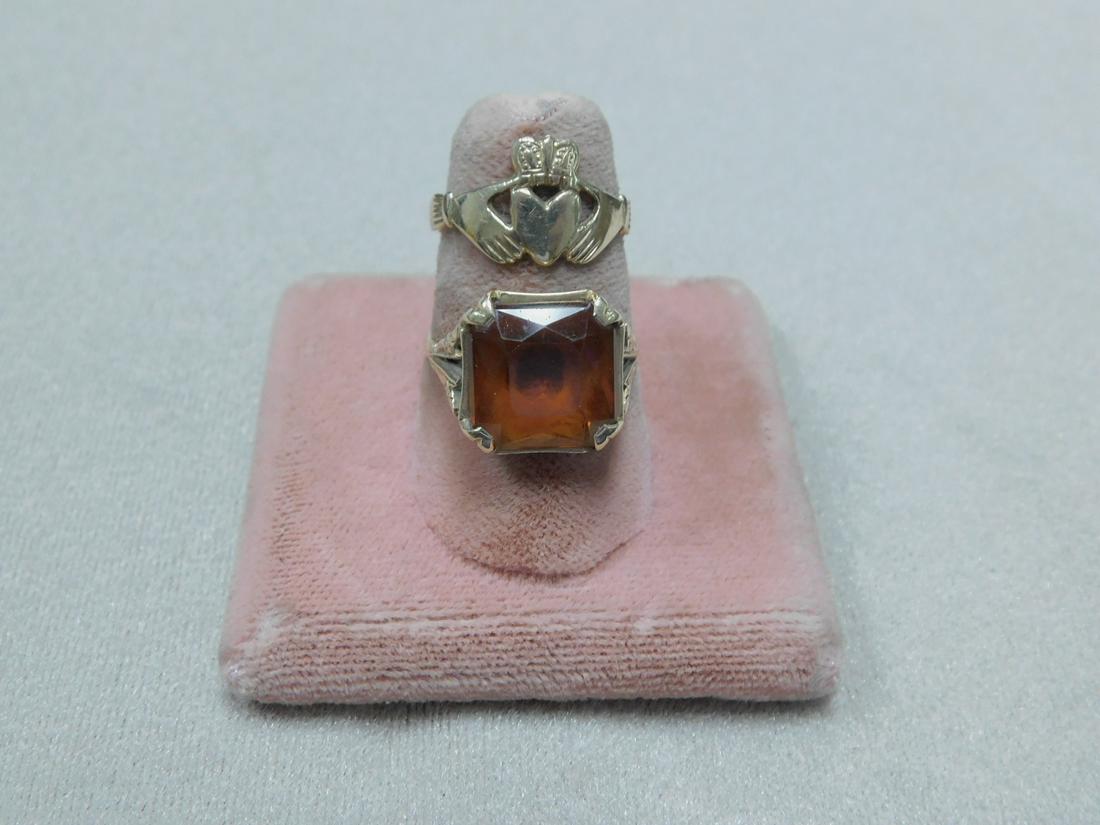 2 Gold Rings (1 of 4)