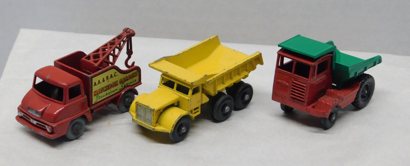 3 Vintage Lesney Matchbox Vehicles (1 of 4)