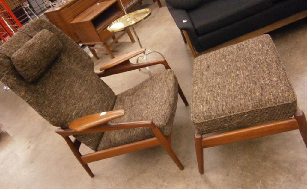 Scandinavian Teakwood Recliner: Scandinavian teakwood recliner & ottoman, original cloth upholstery, late 20th c. chair hgt 39". Condition: Stiff foam padding on chair.