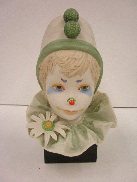 Cybis Funny Face Clown Bust: Cybis porcelain Funny Face Clown 10" bust figure. CONDITION: Very good with no damage.