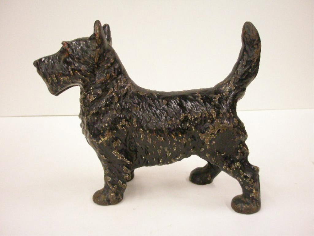 Hubley Cast Iron Scotty Doorstop: Antique Hubley painted cast iron 10" x 8 1/2" Scotty doorstop. CONDITION: Areas with wear & or loss.