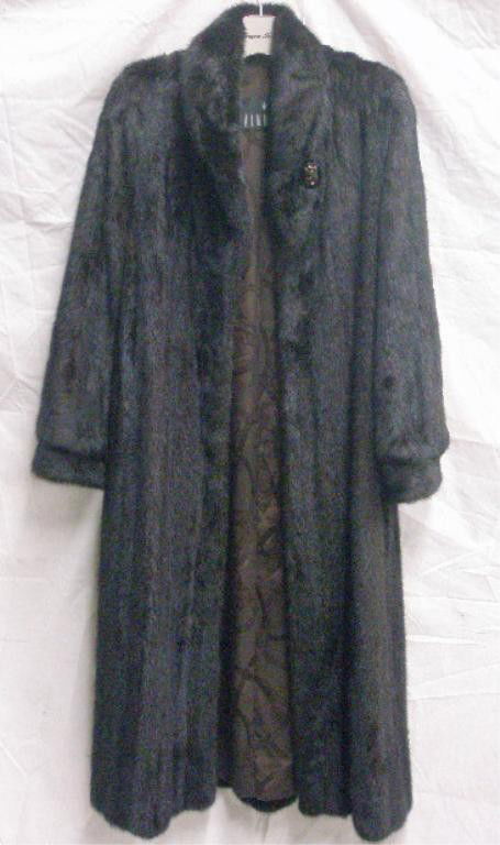 Vintage Ranch Mink Full Length Coat: Vintage Zinman Furs Ranch mink 49" full length coat with silk lining, top button & three hook closures, size 12. CONDITION: Very good, name stitched on lining.