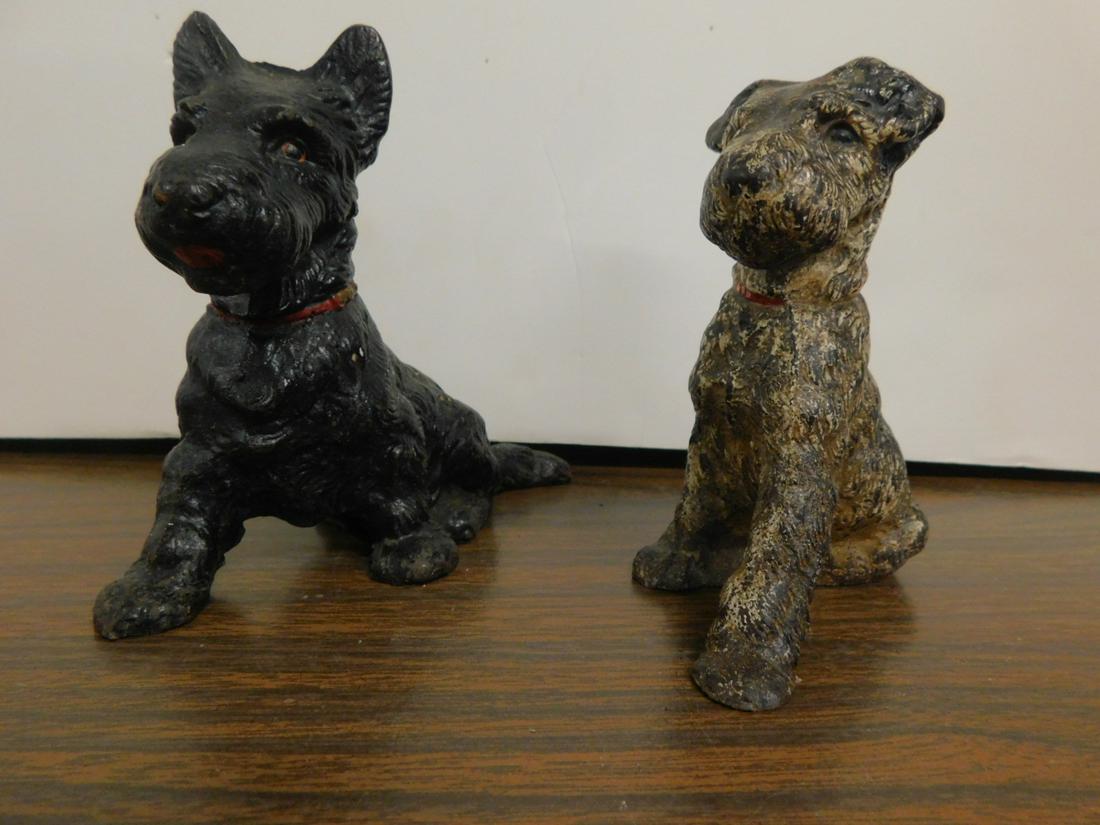 2 Hubley Dog Doorstops (1 of 6)