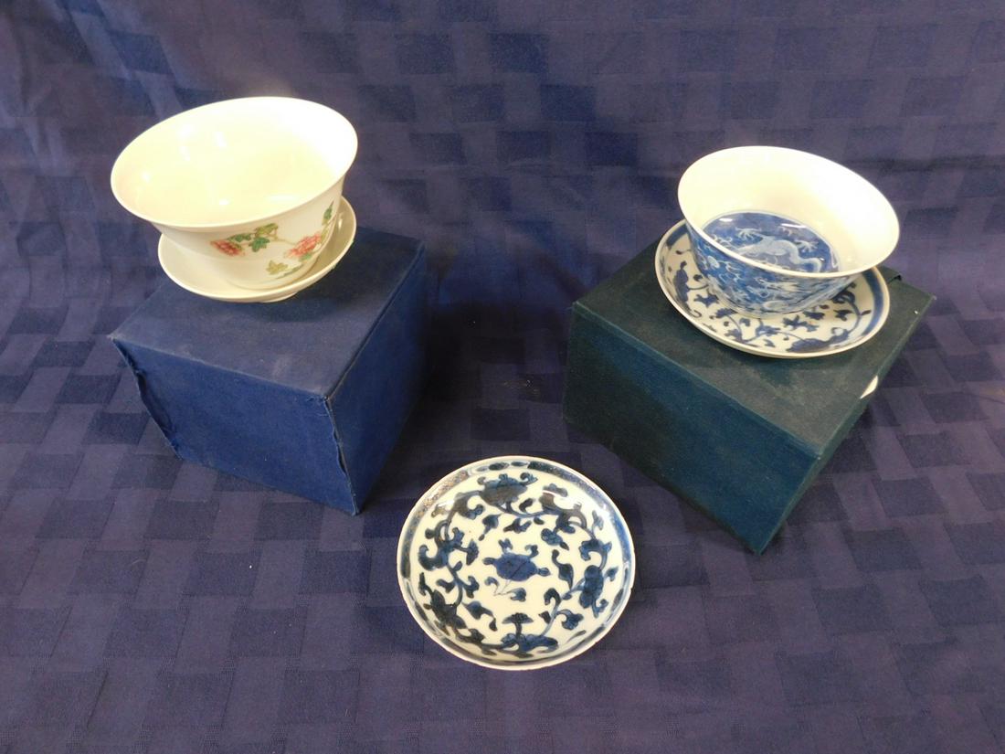 5 Chinese Porcelain Pieces (1 of 11)