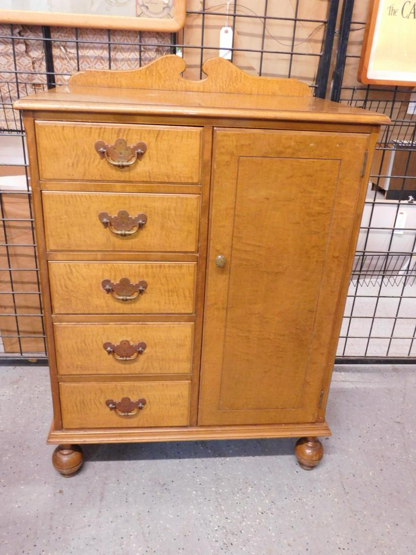 Wm & Mary Style Chifferobe (1 of 8)