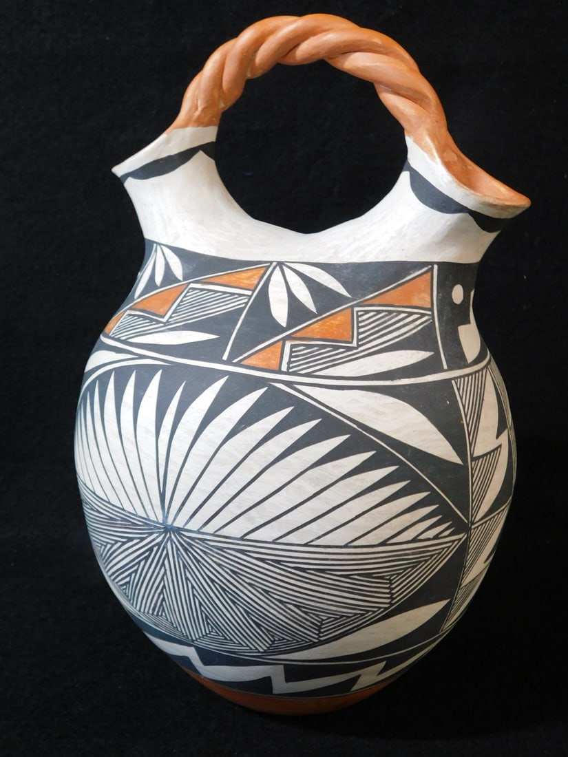 Ruby Shroulote Jar (1 of 6)