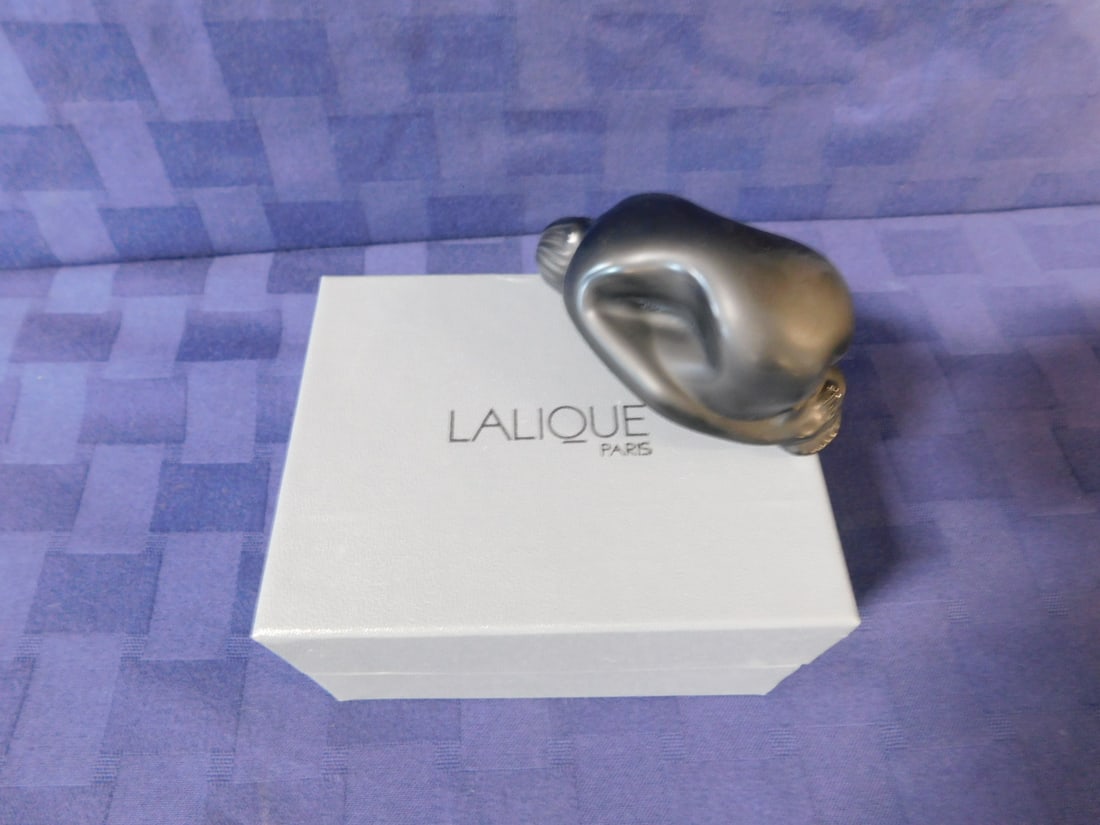 Lalique Nu Feuille Pliee: Lalique Nu Feuille Pliee #11921 -black satin glass -Female nude in yoga position, 3"l, original fitted box, 3" x 3 7/8" x4 7/8". CONDITION: Vintage, new in box.