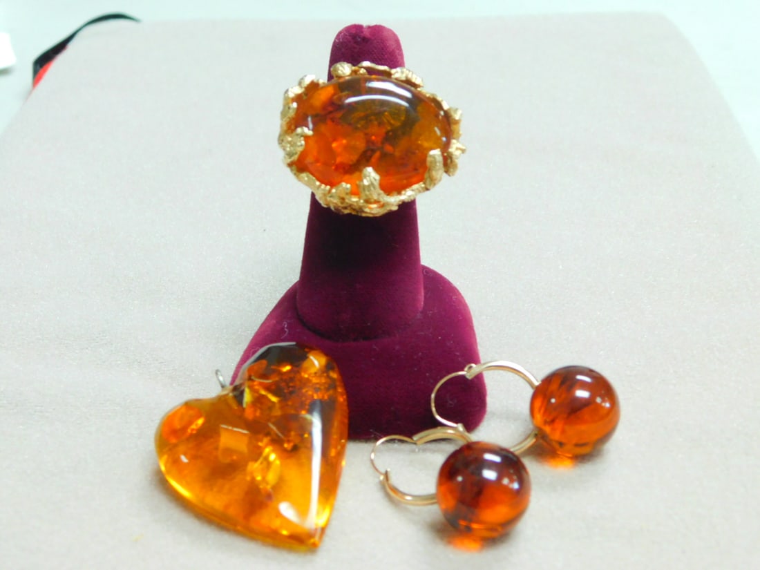 Gold & Amber Jewelry Group (1 of 10)