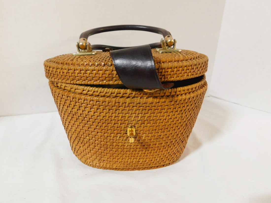 Vintage Straw Rattan Basket Handbag (1 of 3)
