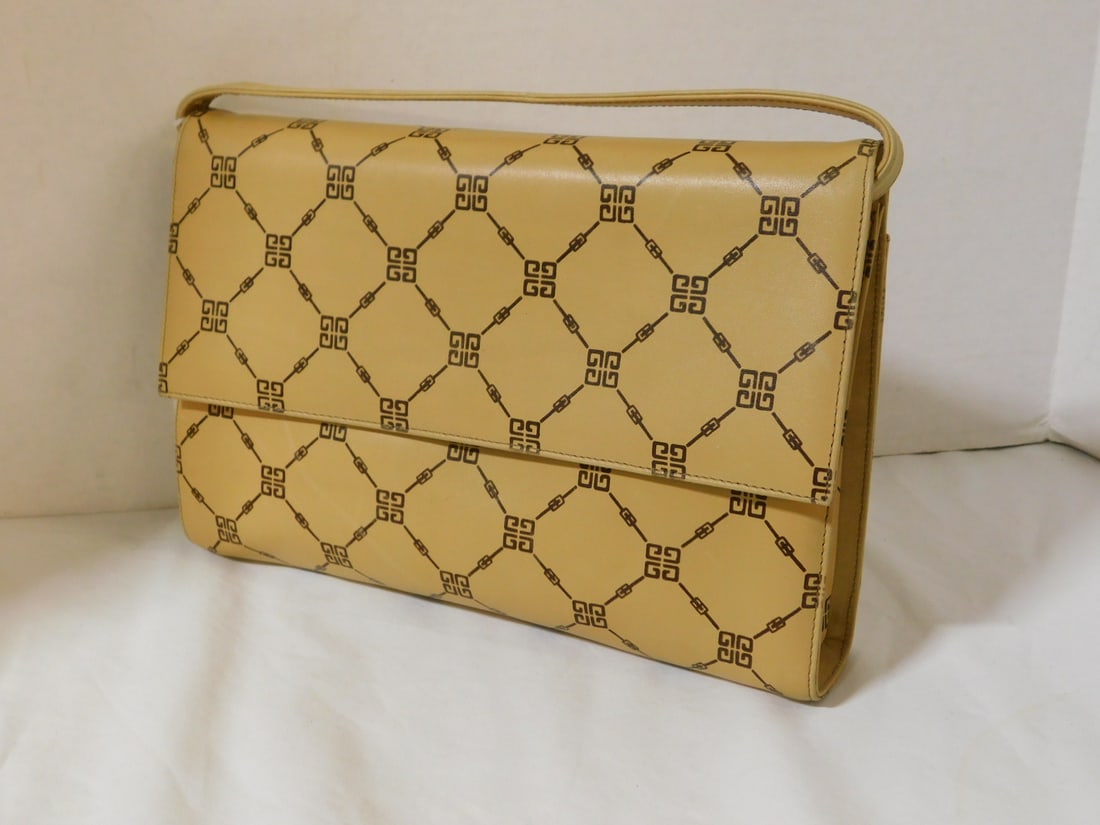 Vintage Sac Givenchy Monogram Purse (1 of 7)