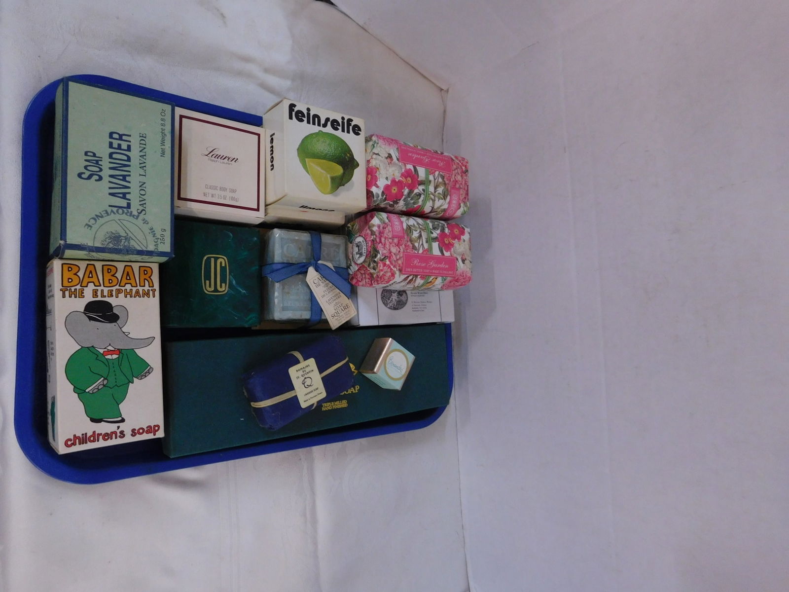 Assorted Perfumed Soaps (1 of 6)