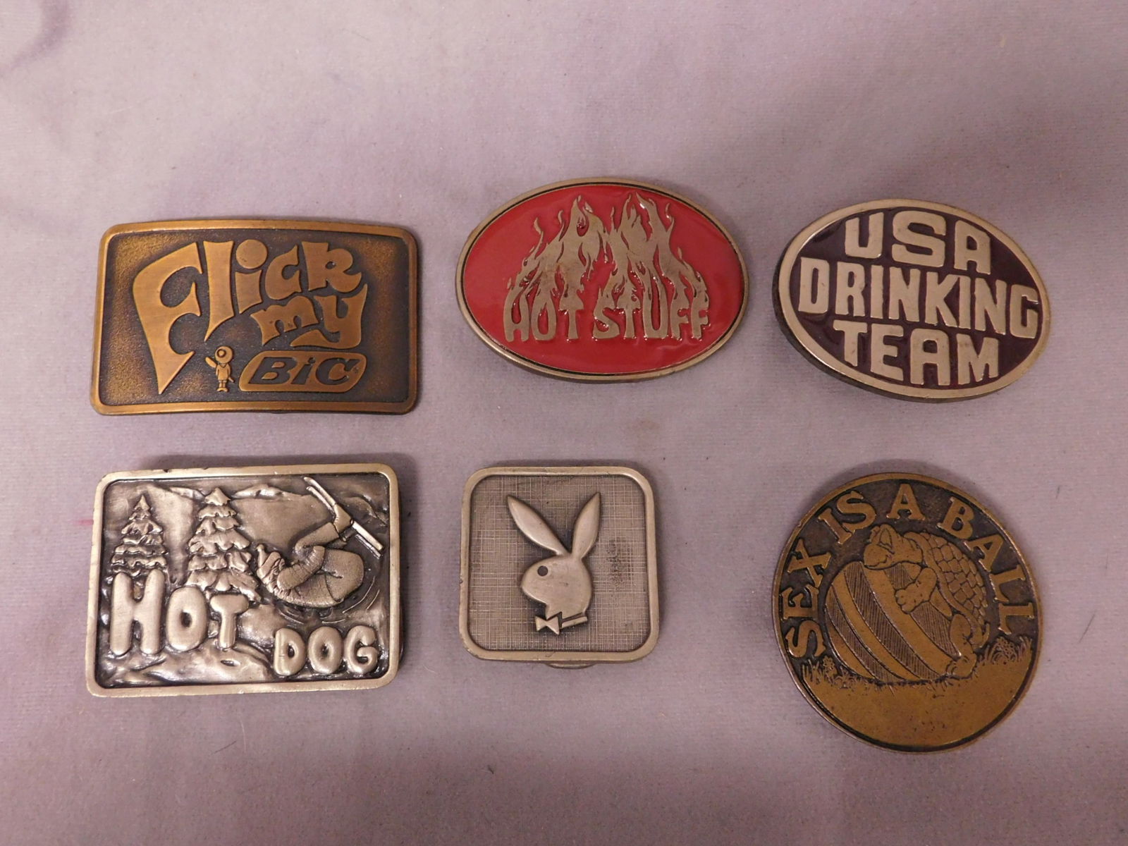 Vintage Novelty Belt Buckles (1 of 7)
