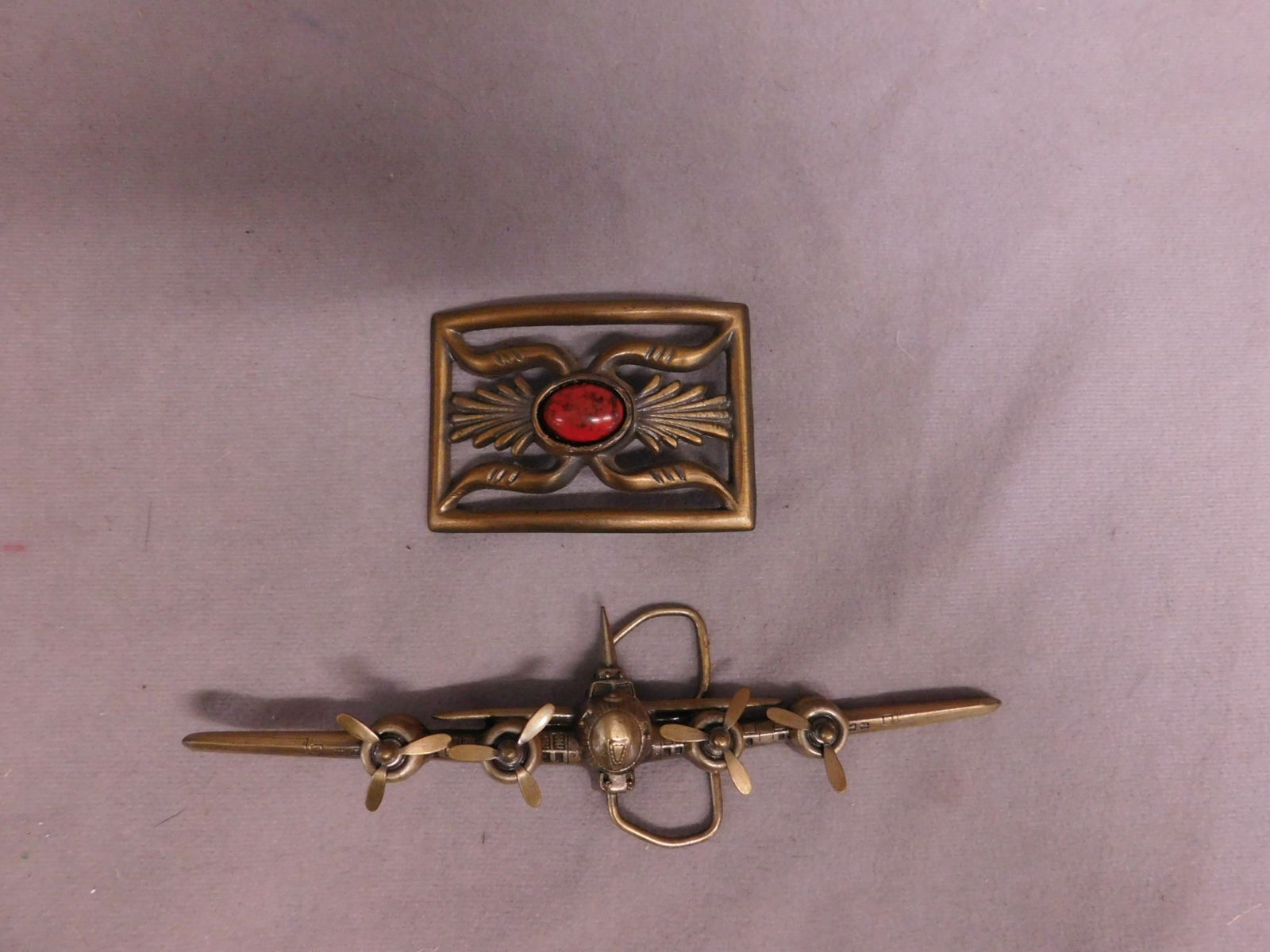 2 Vintage Novelty Brass Belt Buckles (1 of 4)